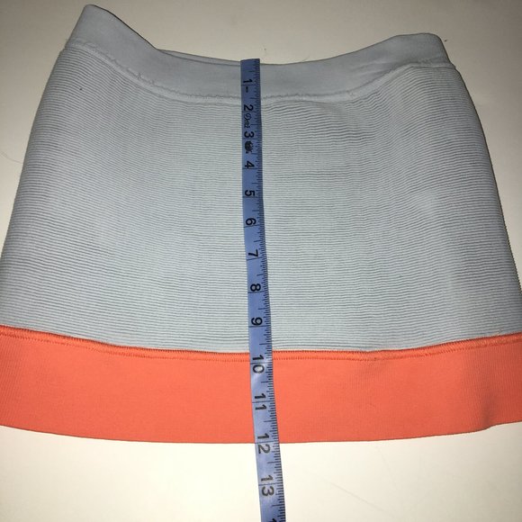 BCBGeneration Beautiful Textured Bandage Pencil Power Mini NWT - Picture 6 of 9